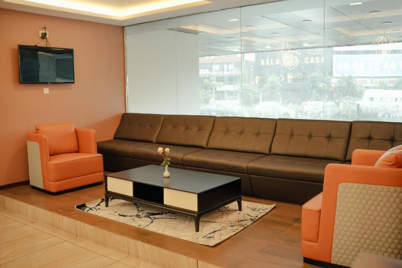 Esquina Residency Hotel Kochi ภายนอก รูปภาพ